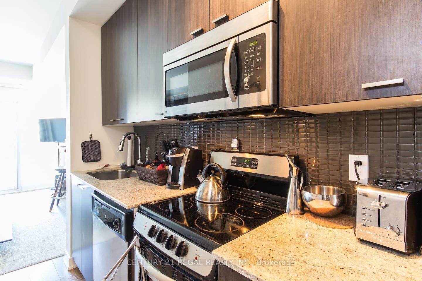 78 Tecumseth Street N, Unit 1608 - Photo 3