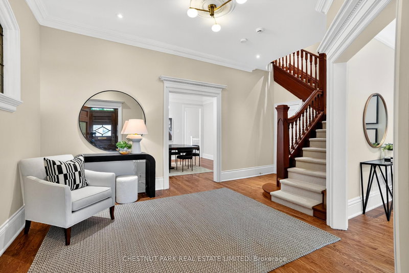 46 Admiral Rd, Toronto, M5R 2L5 | Image 2