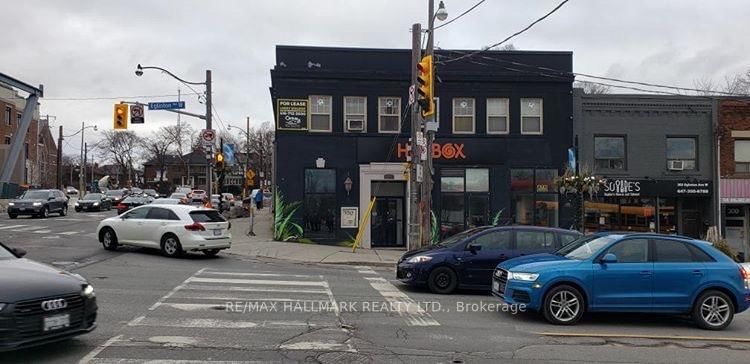 306A Eglinton Avenue W - Photo 2