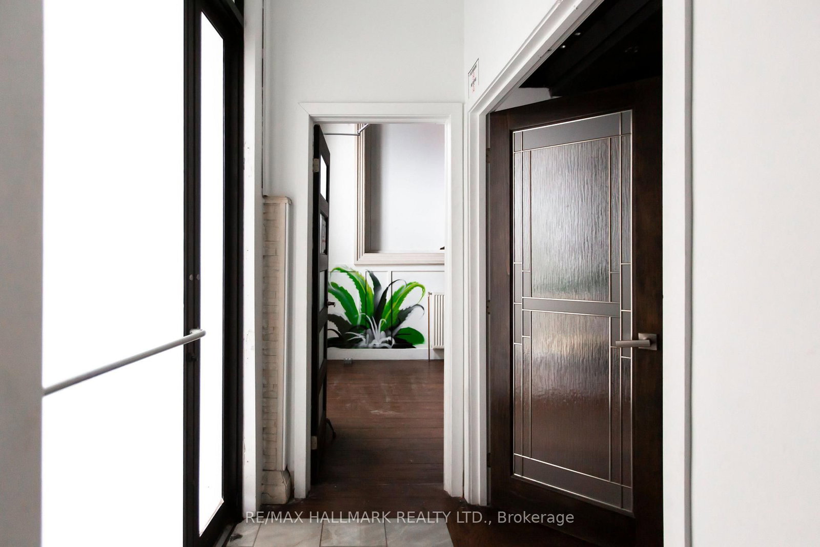 306A Eglinton Avenue W - Photo 22