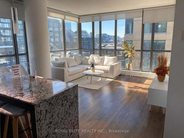 907 - 8 Charlotte Street