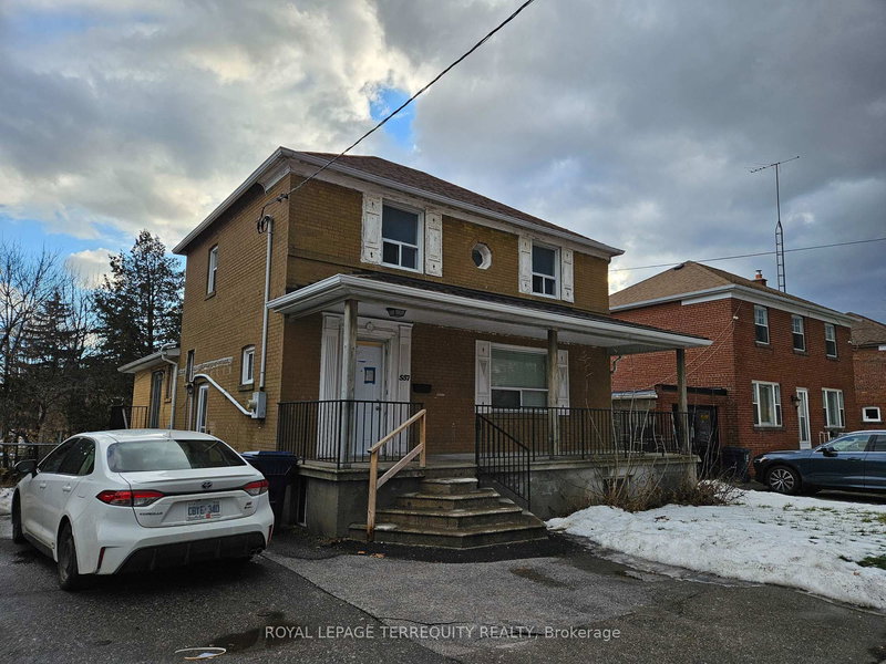 557 Lawrence Ave W, Toronto, M6A 1A5 | Image 2
