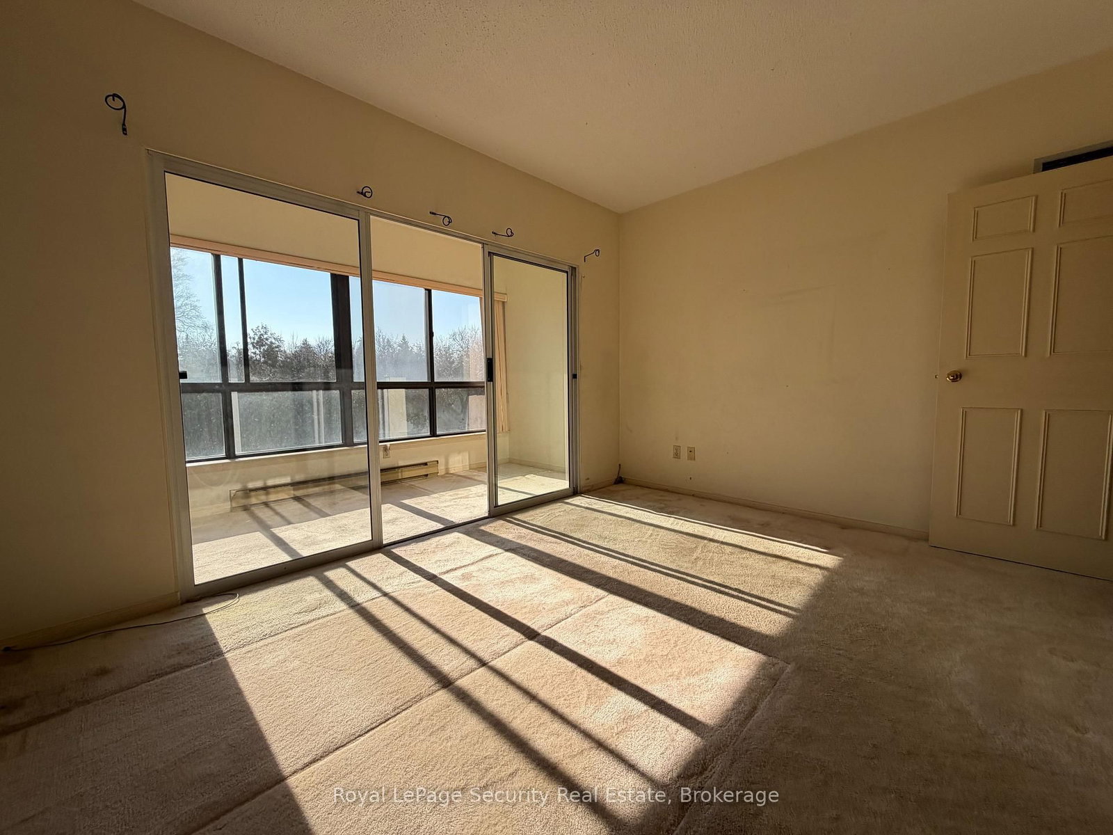 20 Glebe Road W, Unit 10 - Photo 23