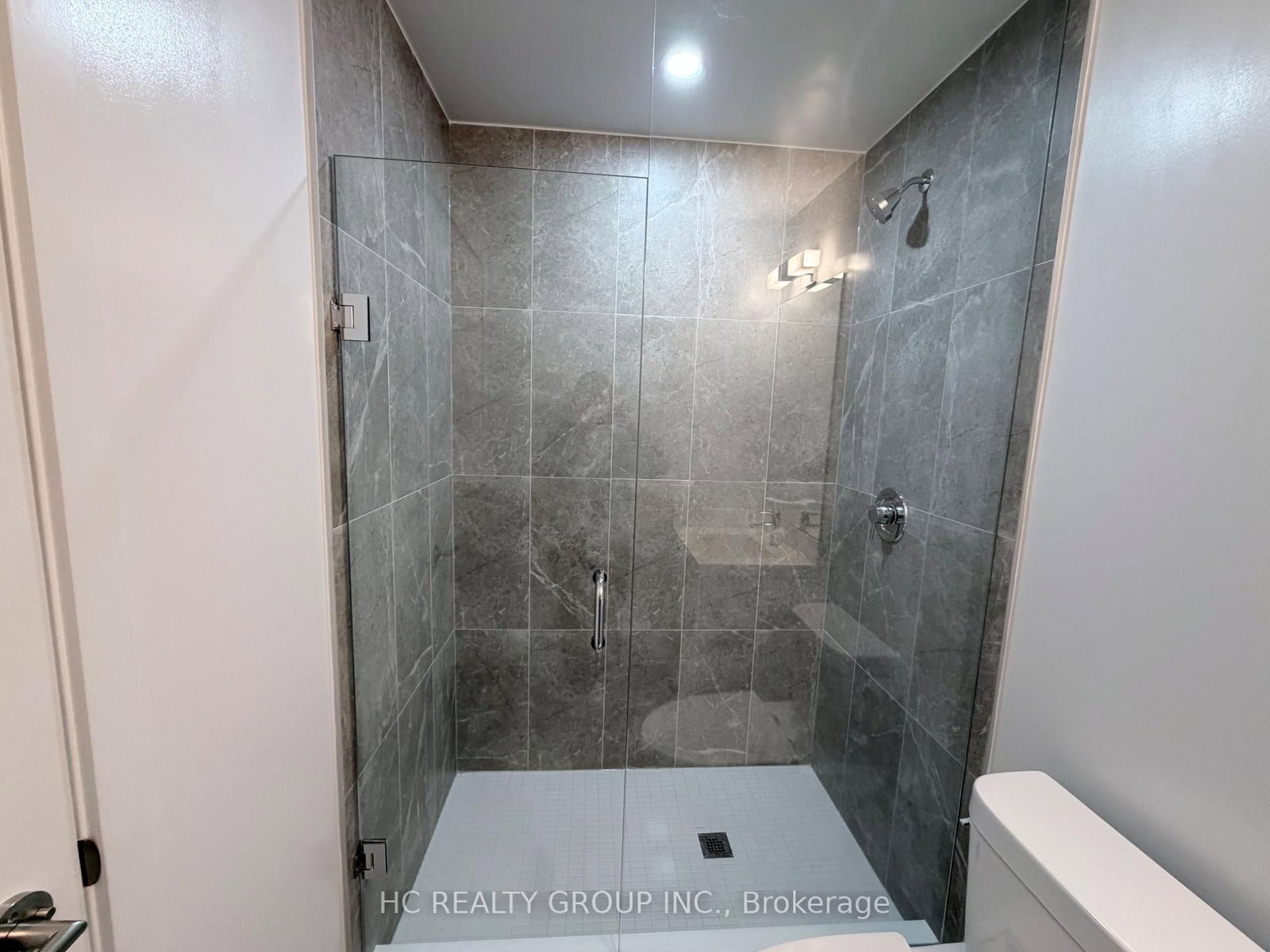 5858 Yonge Street, Unit 1811 - Photo 8