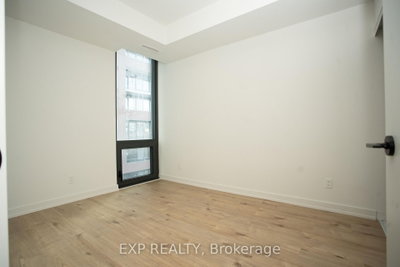 Unit 917 — 35 Parliament Street — photo 3