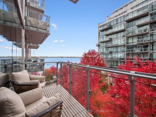 525 - 39 Queens Quay E