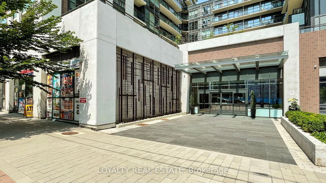 1221 - 460 Adelaide Street E