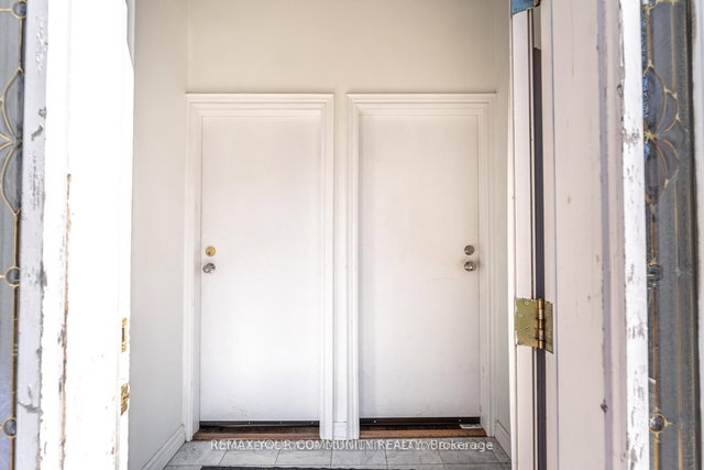 Upper - 149 Dovercourt Road