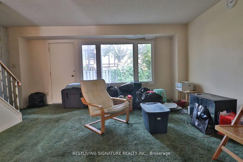 77 Crab Appleway, Toronto, M3A 3N2 | Image 3