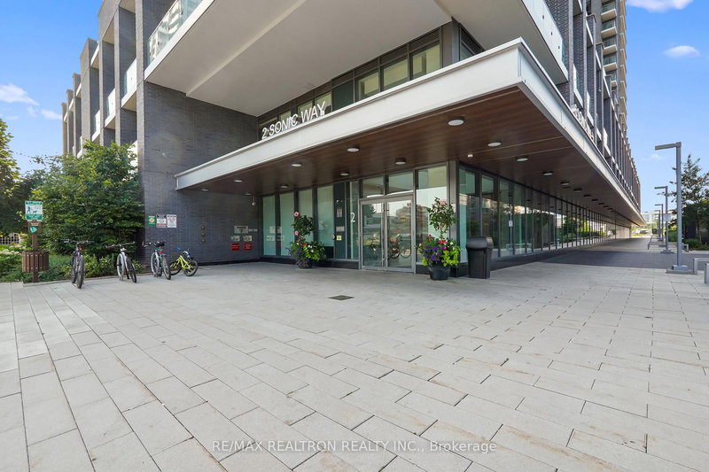 2505 - 2 Sonic Way, Toronto, M3C 0P2 | Image 2