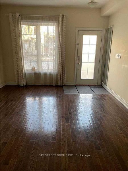 51 Hargrave Lane, Toronto, M4N 0A4 | Image 3