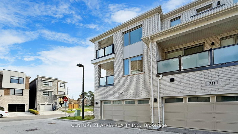 205 The Donway East, Toronto, M3B 0B4 | Image 3