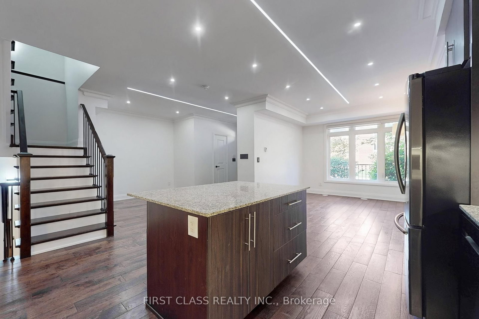 Townhouse for sale at TH 28-9 Oakburn Crescent, Toronto, Ontario, M2N 2T5 - Willowdale East - MLS: C12753076