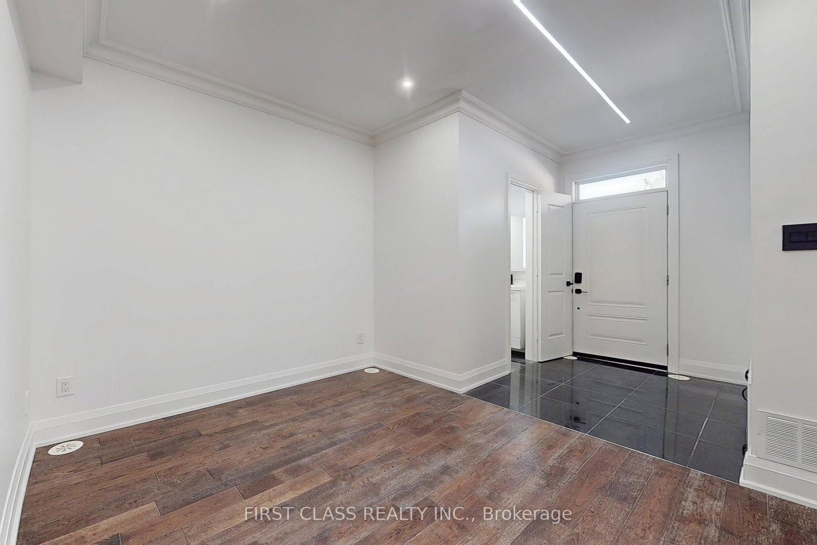 Townhouse for sale at TH 28-9 Oakburn Crescent, Toronto, Ontario, M2N 2T5 - Willowdale East - MLS: C12753076