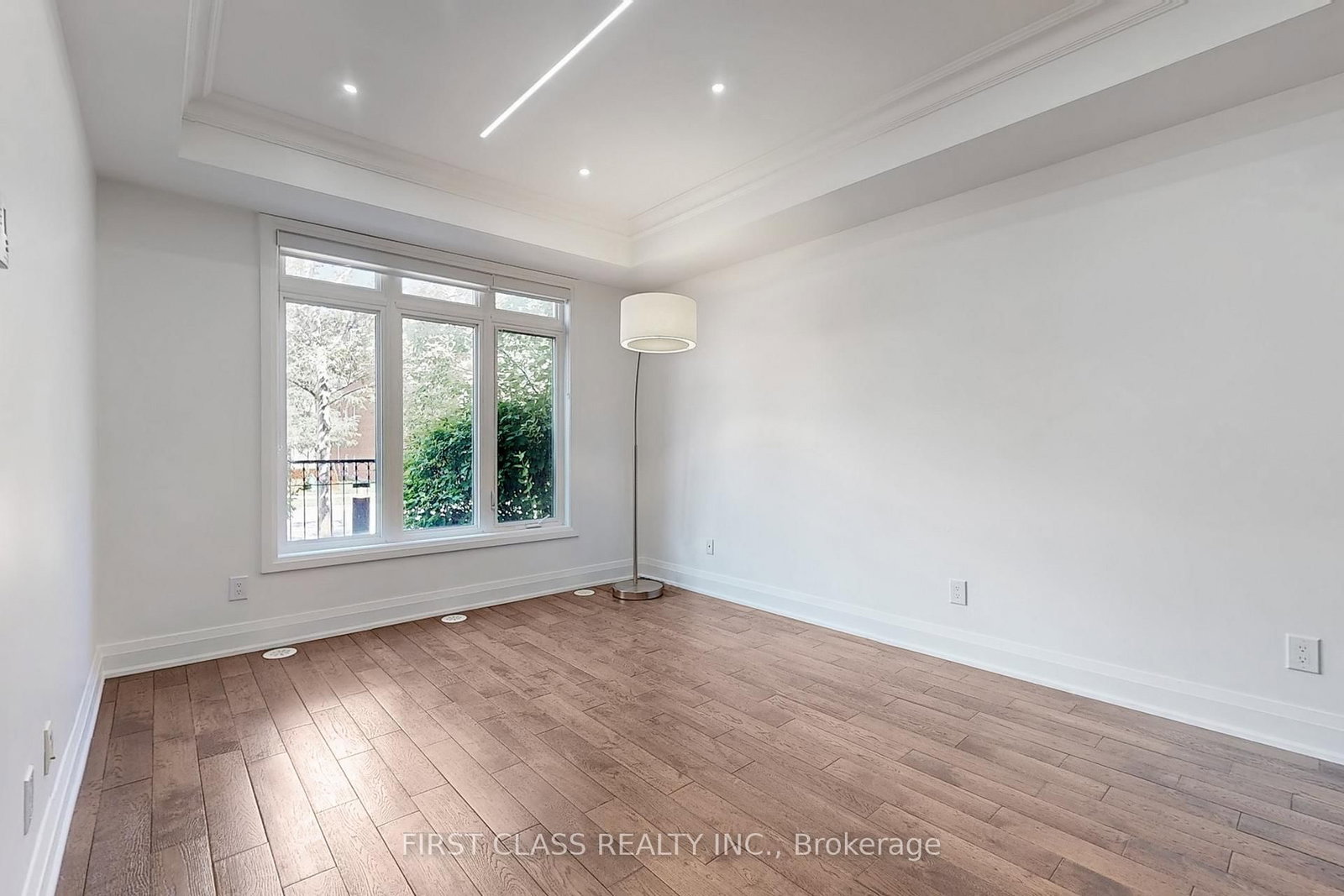 Townhouse for sale at TH 28-9 Oakburn Crescent, Toronto, Ontario, M2N 2T5 - Willowdale East - MLS: C12753076