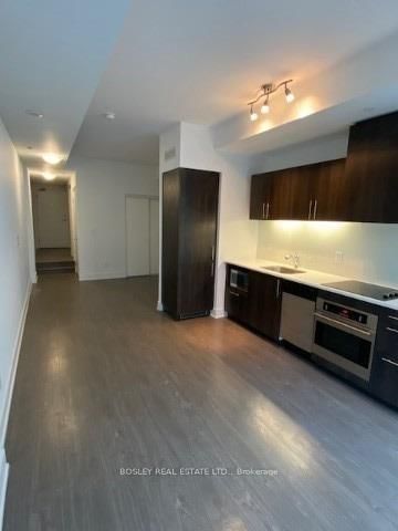 607 - 508 Wellington Street