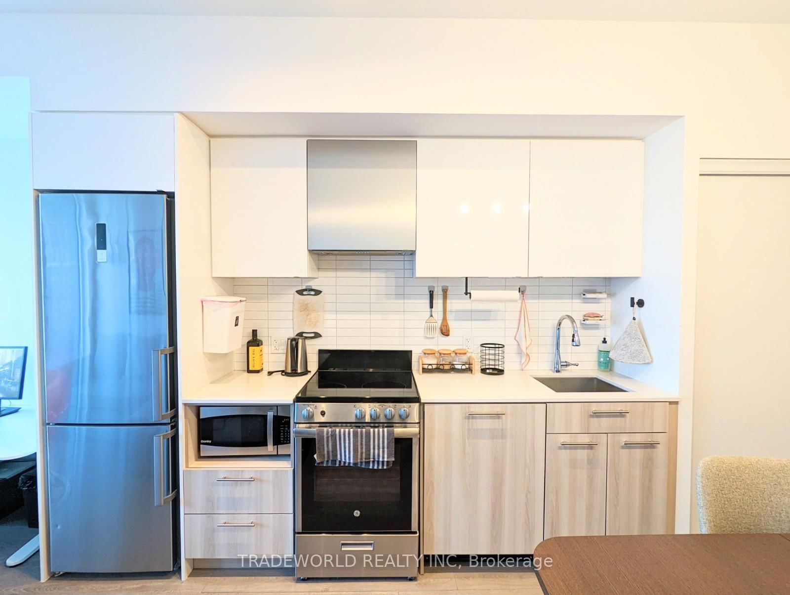 251 Jarvis Street, Unit 932 - Photo 12