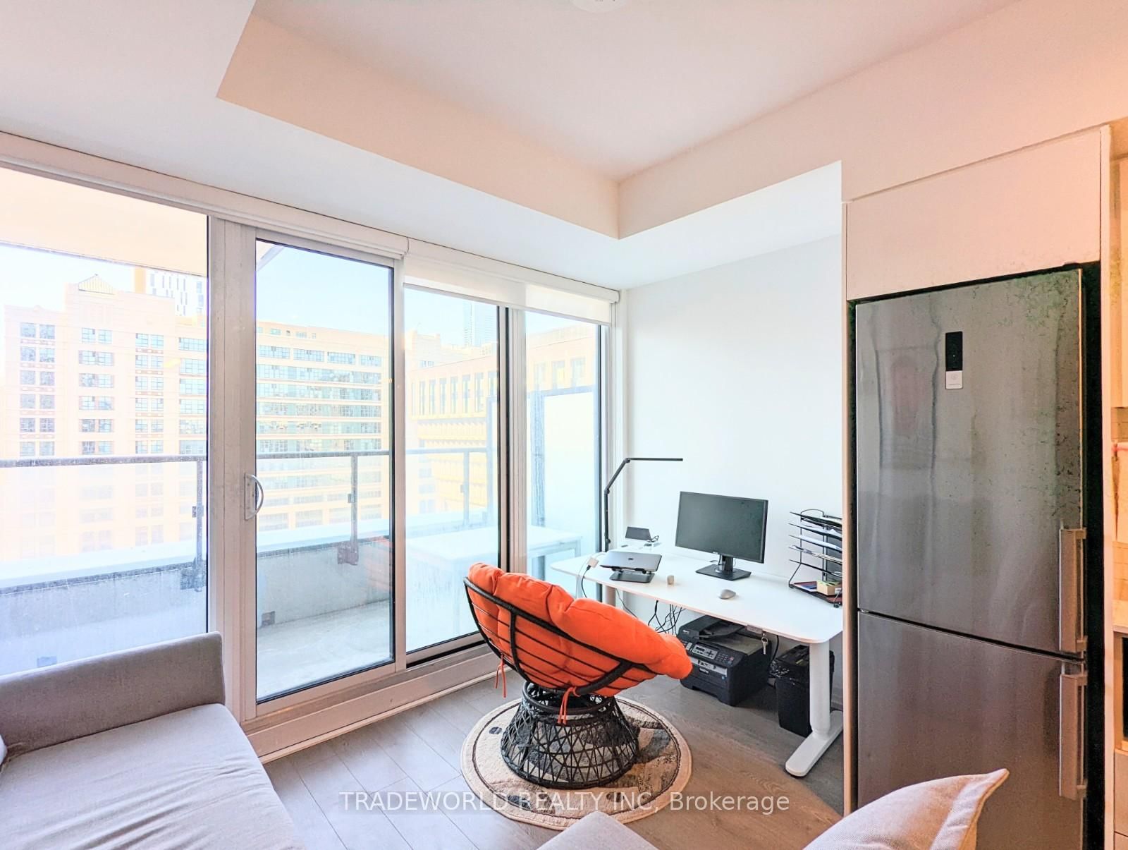 251 Jarvis Street, Unit 932 - Photo 7