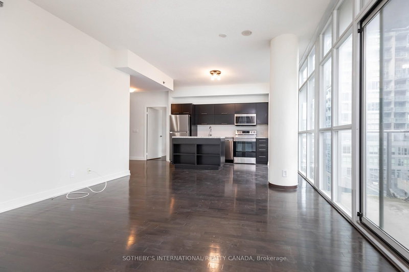 home for lease on 1117-21 Nelson Street