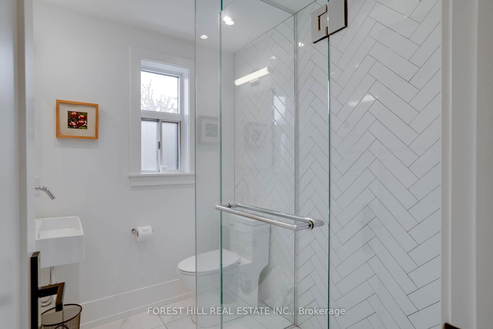 134 Tyrrel Avenue - Photo 36