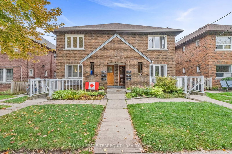 51 Claxton Blvd, Toronto, M6C 1L9 | Image 2