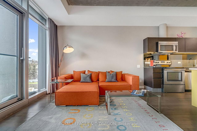 314 - 70 Distillery Lane