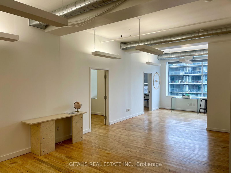 601 - 460 Richmond St W, Toronto, M5V 1Y1 | Image 3