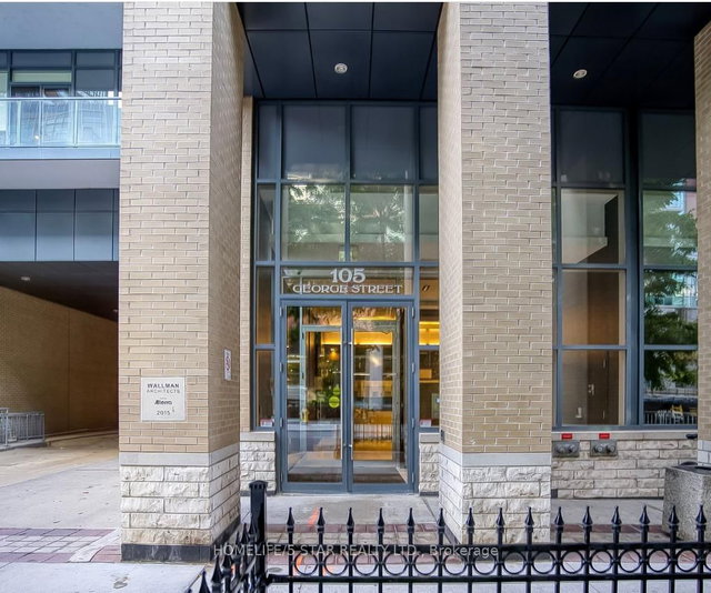 302 - 105 GEORGE Street