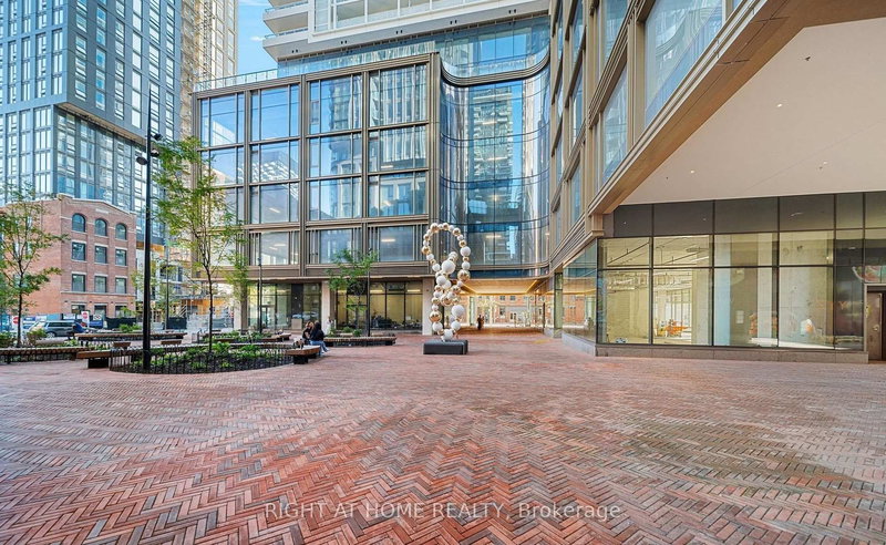 4711 - 88 Queen St E, Toronto, M5C 0B6 | Image 2