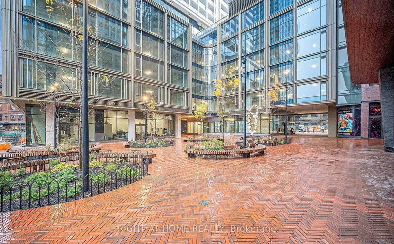 4711 - 88 Queen St E, Toronto, M5C 0B6 | Image 3