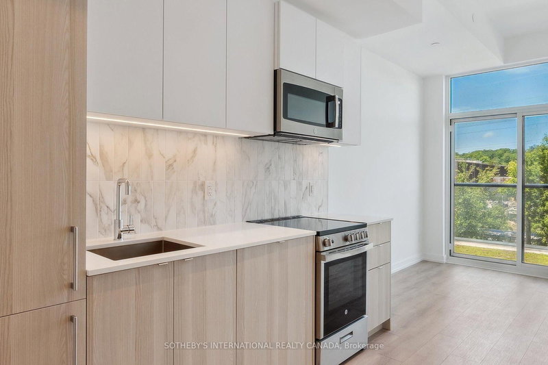 310 - 500 Dupont St, Toronto, M6G 1Y7 | Image 3