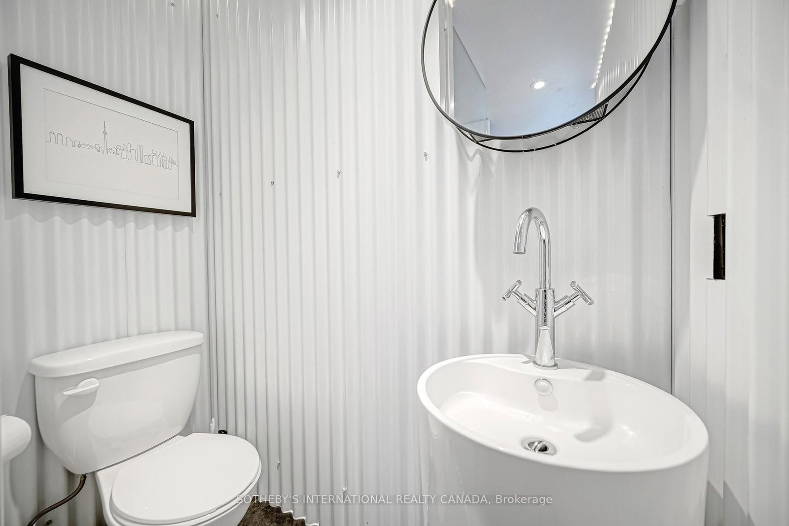 391 Ontario Street, Unit Ground - Photo 16