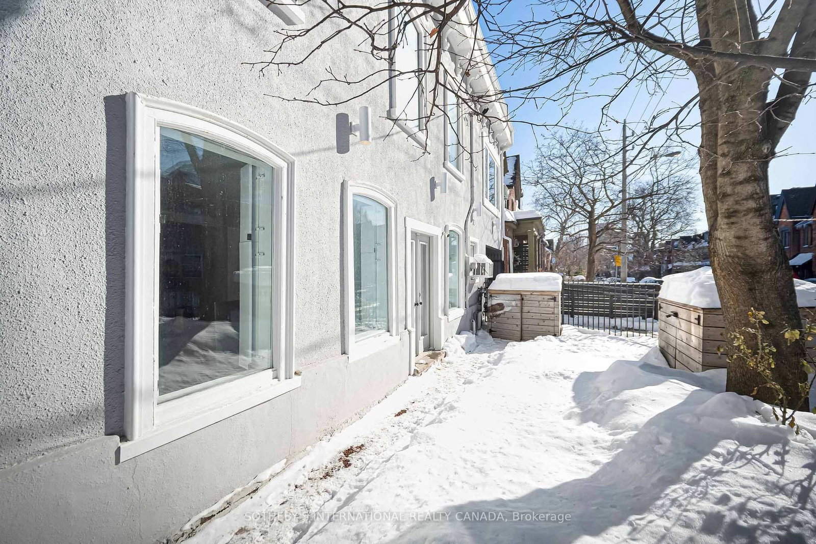 391 Ontario Street, Unit Ground - Photo 2