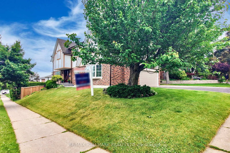 2 Butterfield Dr, Toronto, M3A 2L8 | Image 2