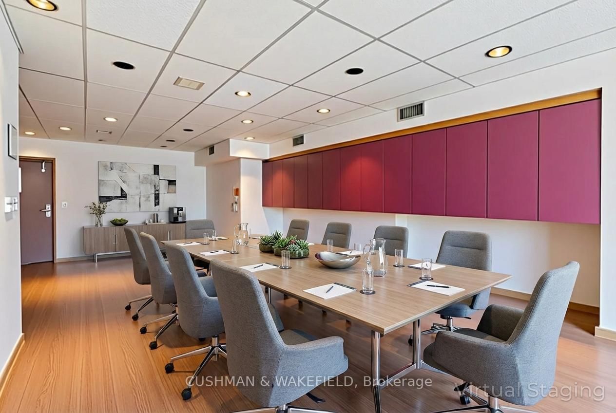 2823 Bathurst Street