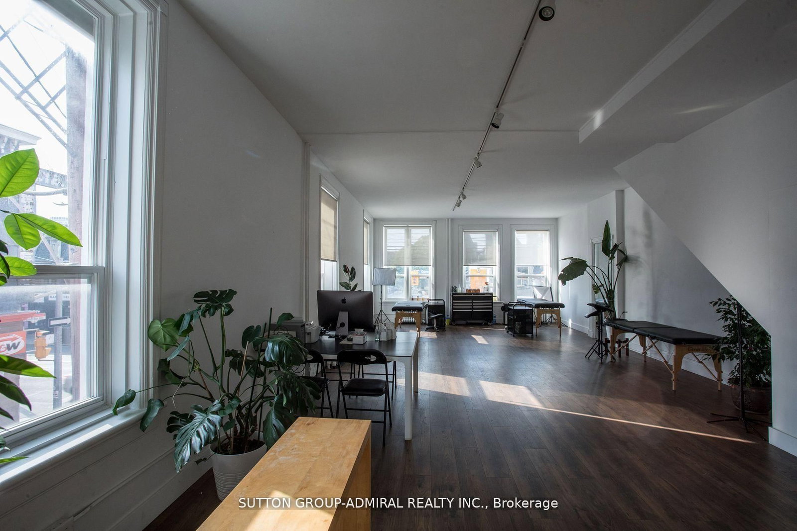 652 Queen Street W, Unit 2nd Flr - Photo 5