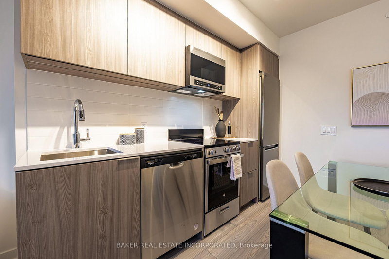 2907 - 223 Redpath Ave, Toronto, M4P 0E8 | Image 3