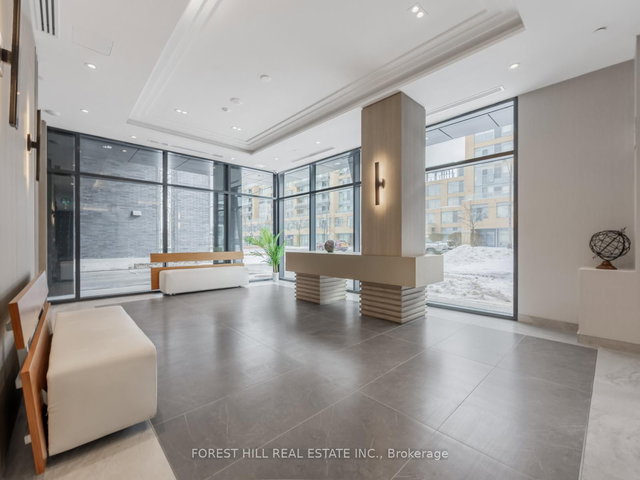 406 - 700 Sheppard Avenue W