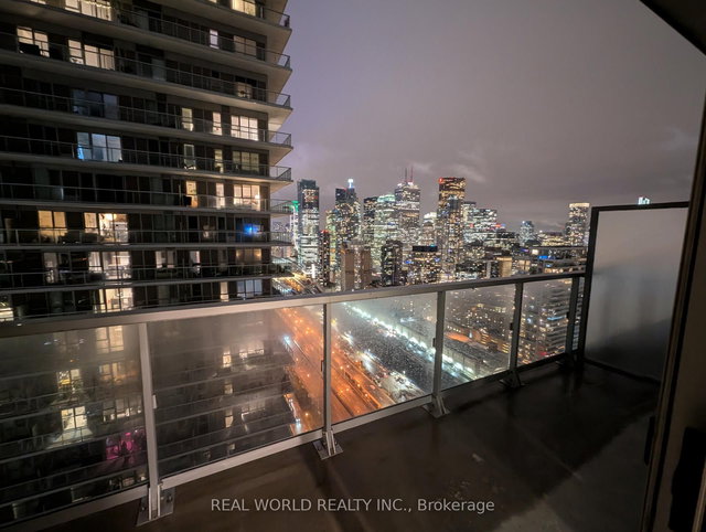 3606 - 20 Richardson Street