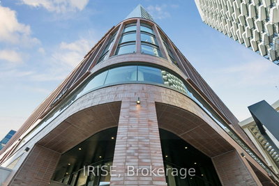 PH -14 - 480 Front St | Toronto | Image