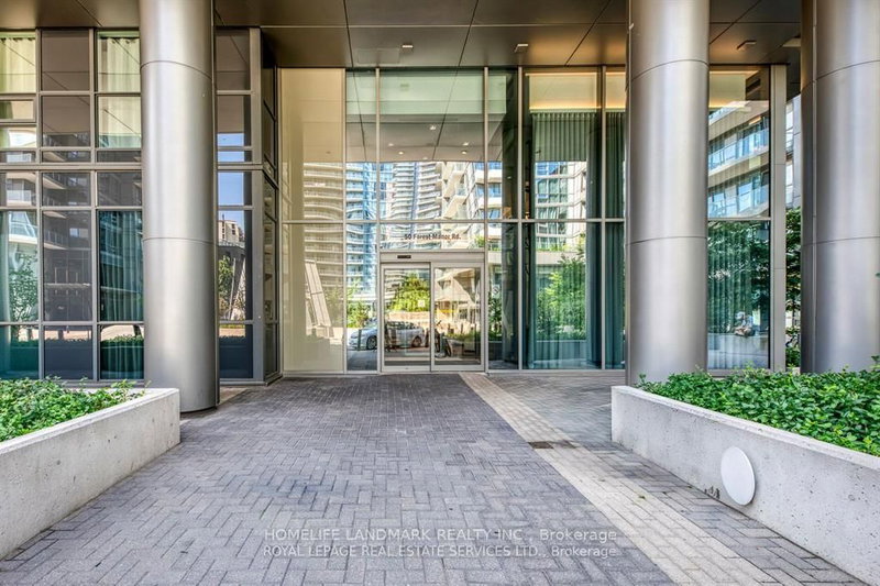 313 - 50 Forest Manor Rd, Toronto, M2J 0E3 | Image 2