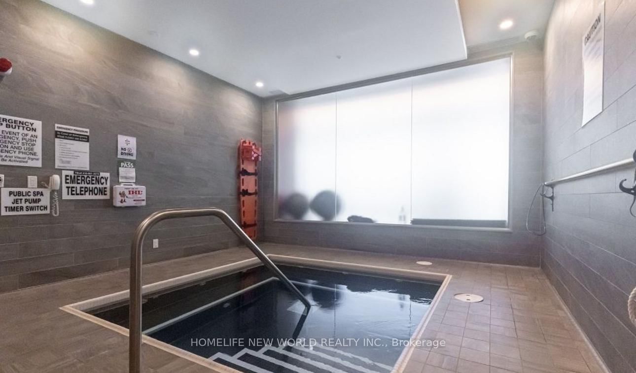 38 Cameron Street • #423 • Toronto, ON photo 11