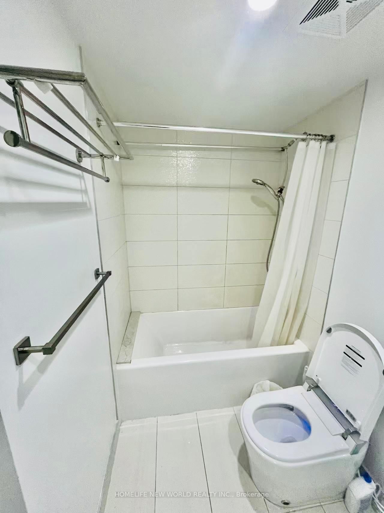 38 Cameron Street • #423 • Toronto, ON photo 19