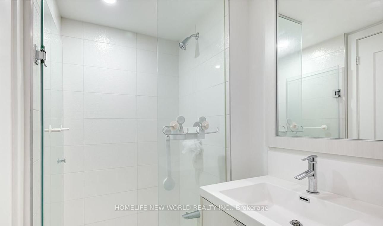 38 Cameron Street • #423 • Toronto, ON photo 20