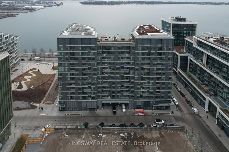 PH33 - 1 Edgewater Dr, Toronto, M5A 0L1 | Image 3