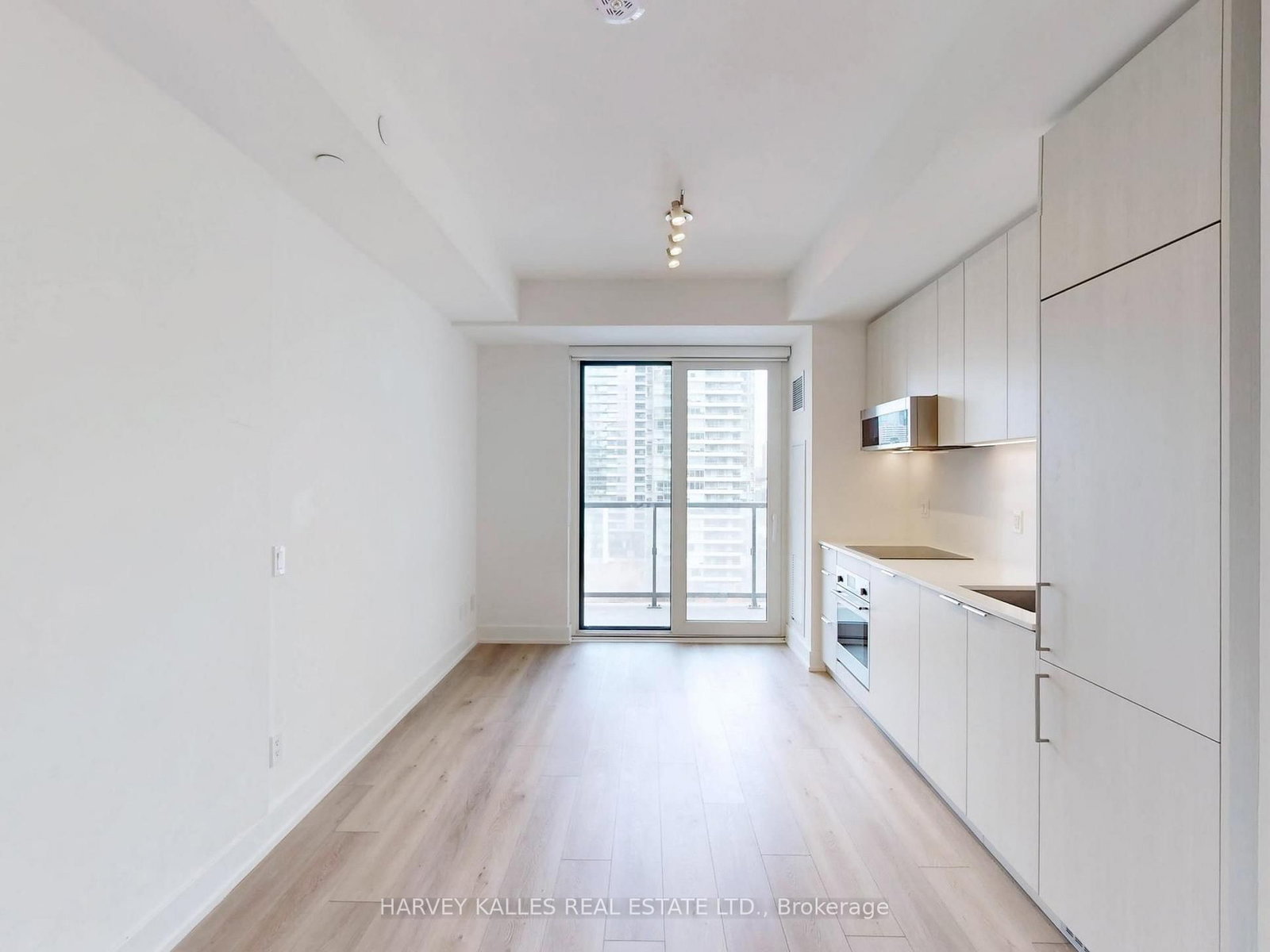 308 Jarvis Street, Unit 1306 - Photo 8