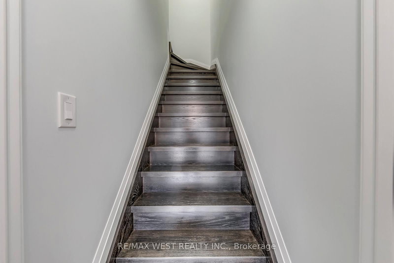 2 - 1190 Ossington Ave, Toronto, M6G 3W1 | Image 3