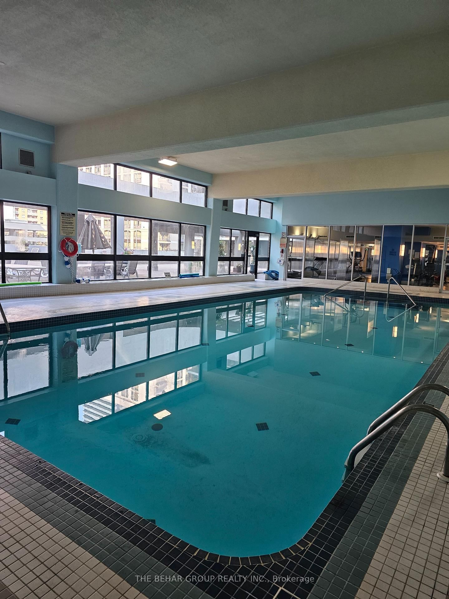 20 Carlton Street, Unit 121 - Photo 4