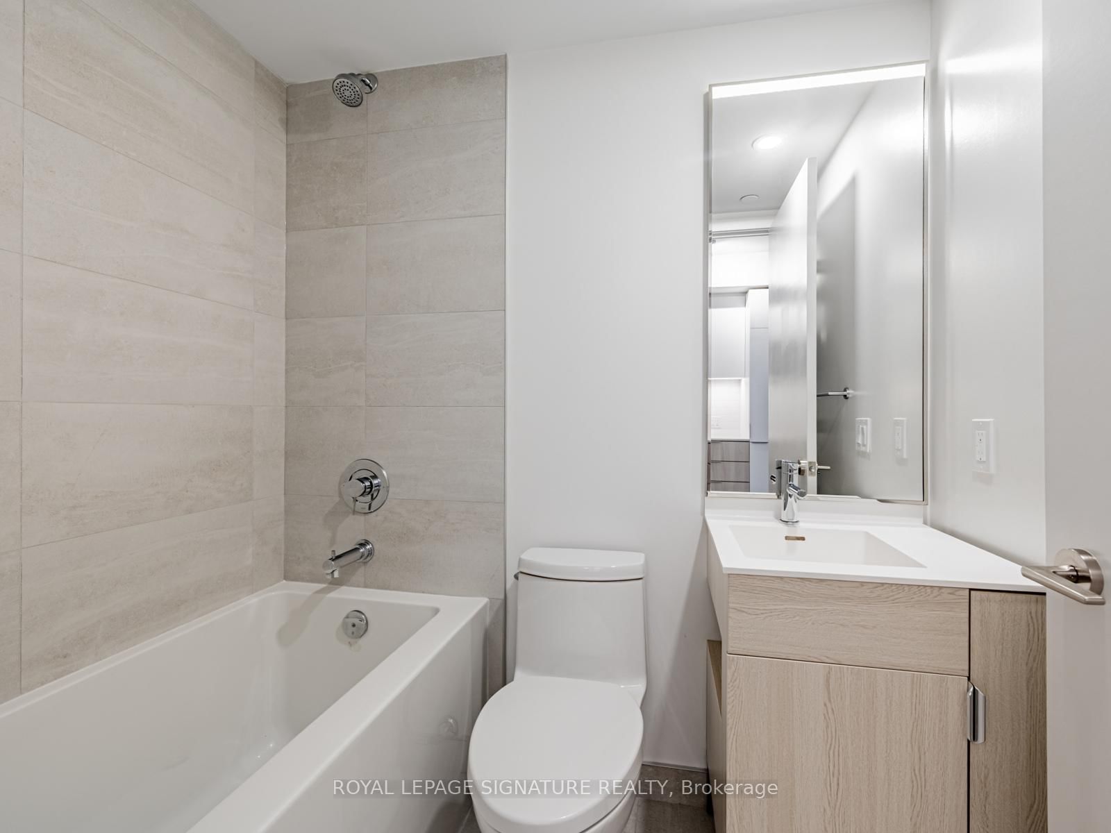 28 Eastern Avenue, Unit LPH-01 - Photo 19