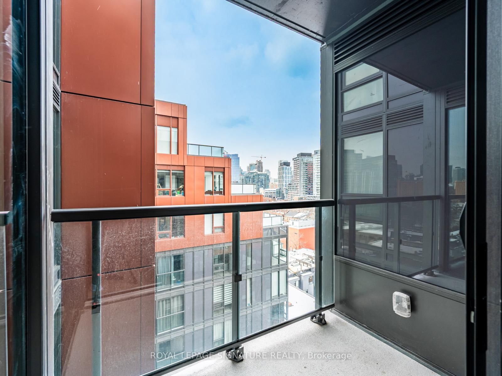 28 Eastern Avenue, Unit LPH-01 - Photo 23